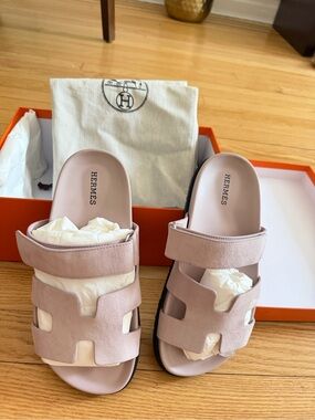 Women’s Pink Suede Slide Sandals